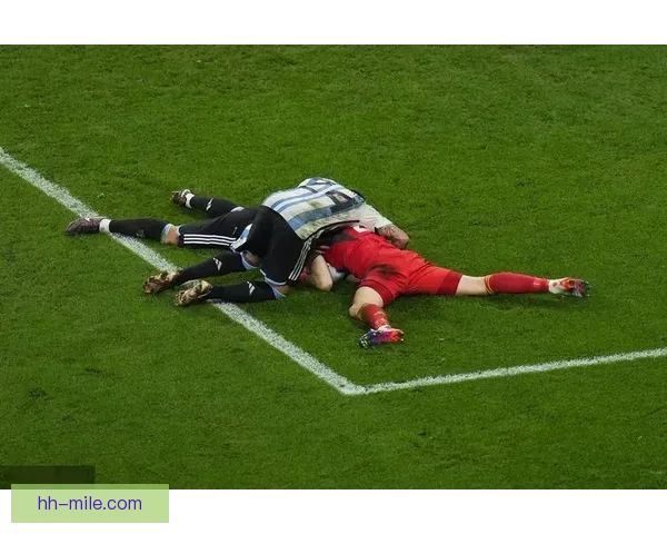 拉伊娅亚历山德里女足欧冠屡献神扑关键时刻力保球门书写门神传奇